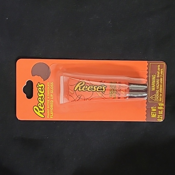Reese's package Flavored lip balm and keychain. And Reese's lip gloss NWT - Picture 3 of 3